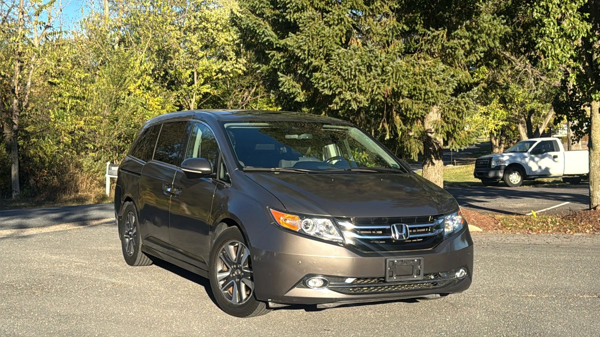 2014 Honda Odyssey Touring Minivan 4D