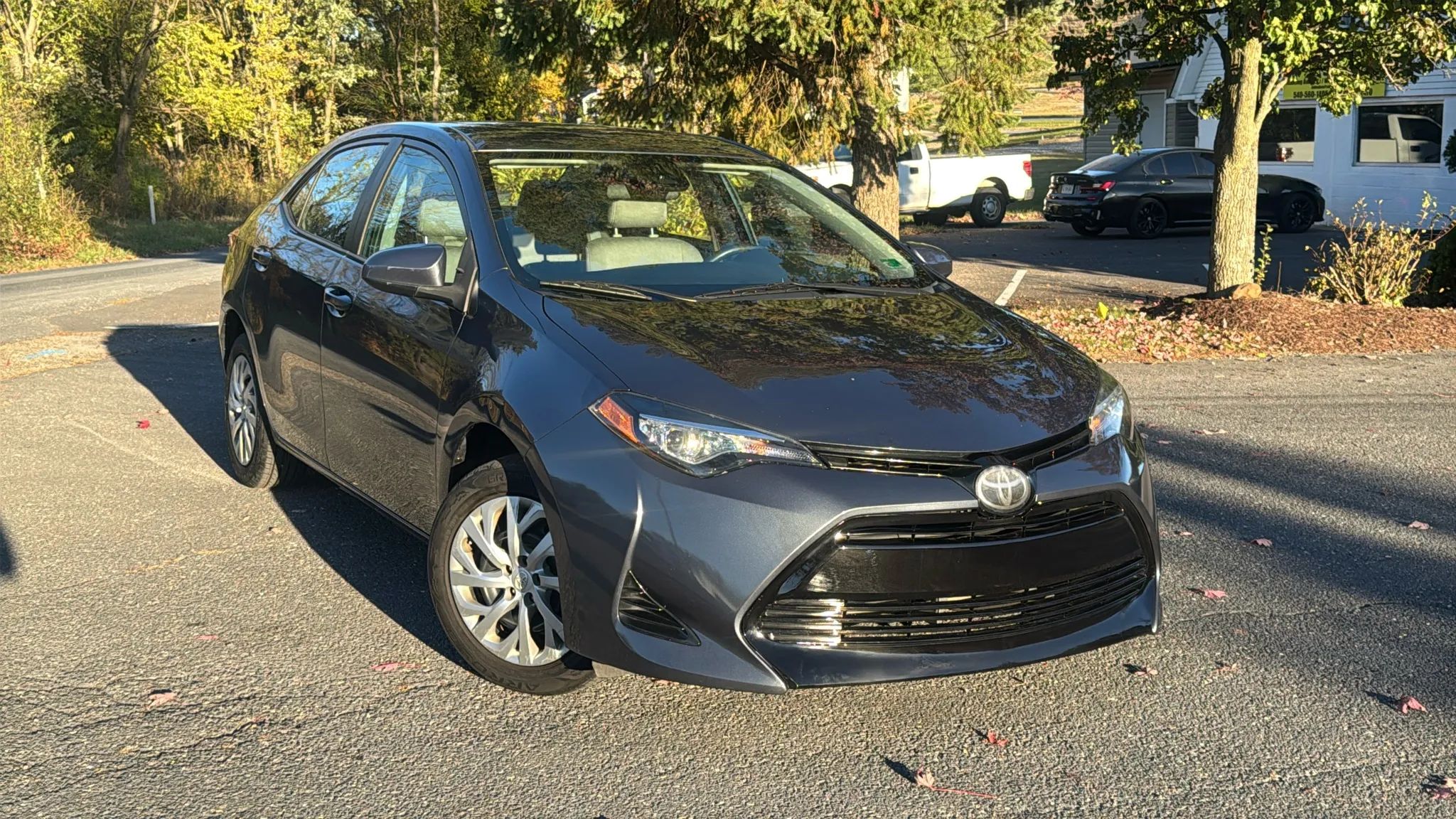 2018 Toyota Corolla LE Sedan 4D