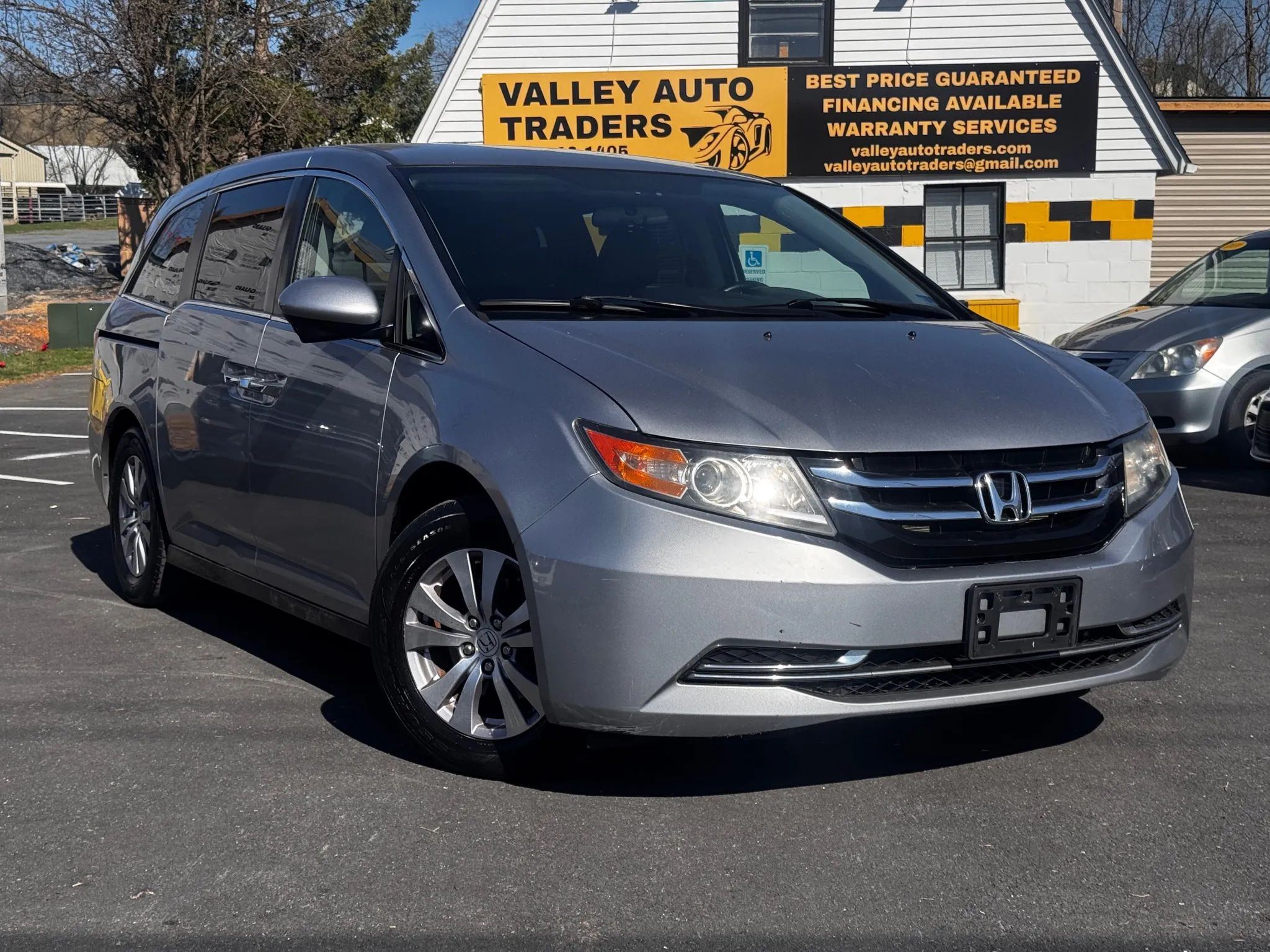 2016 Honda Odyssey SE Minivan 4D