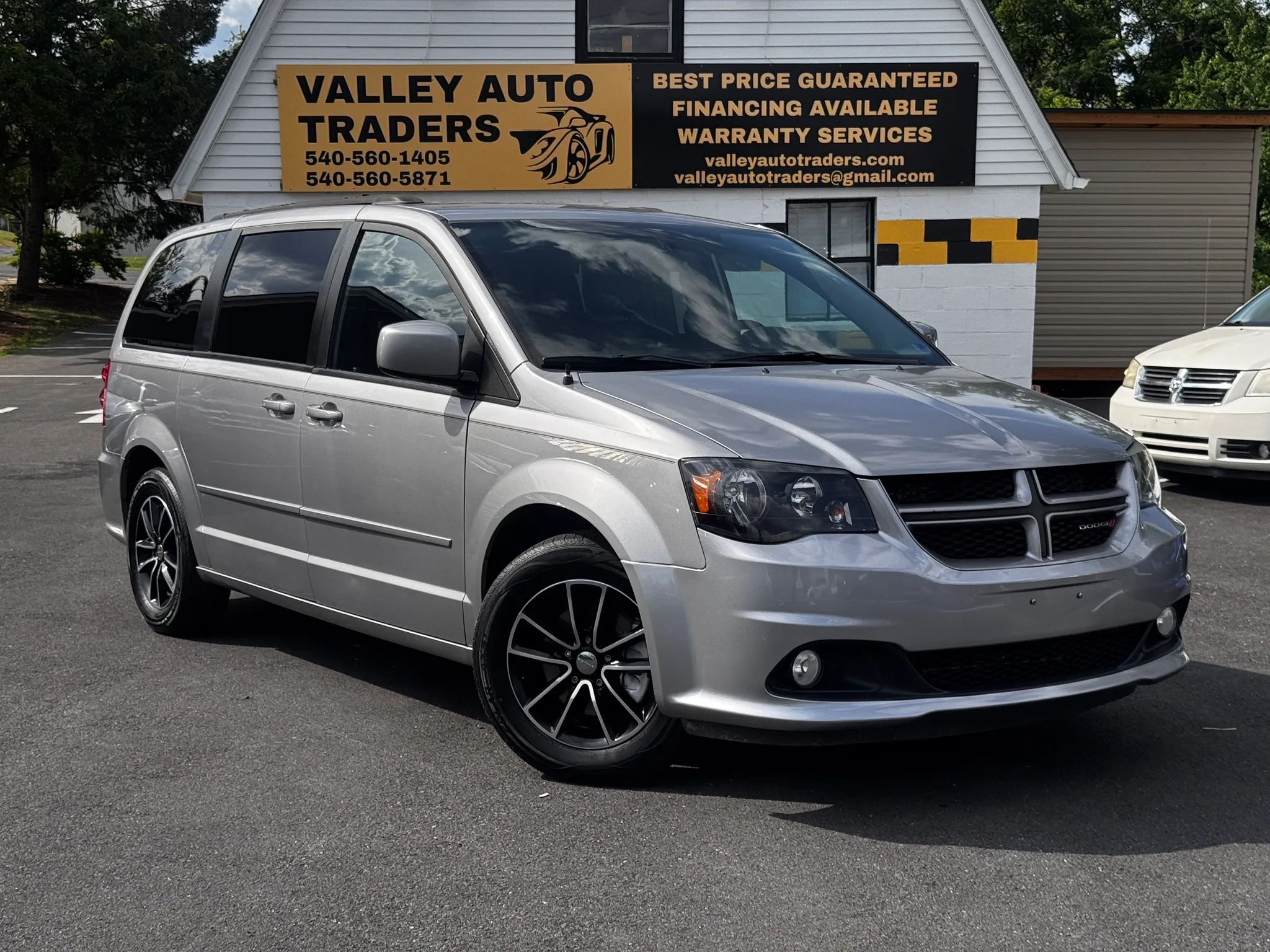2017 Dodge Grand Caravan Passenger GT Minivan 4D