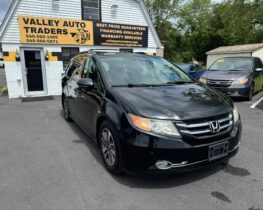 2014 Honda Odyssey Touring Minivan 4D