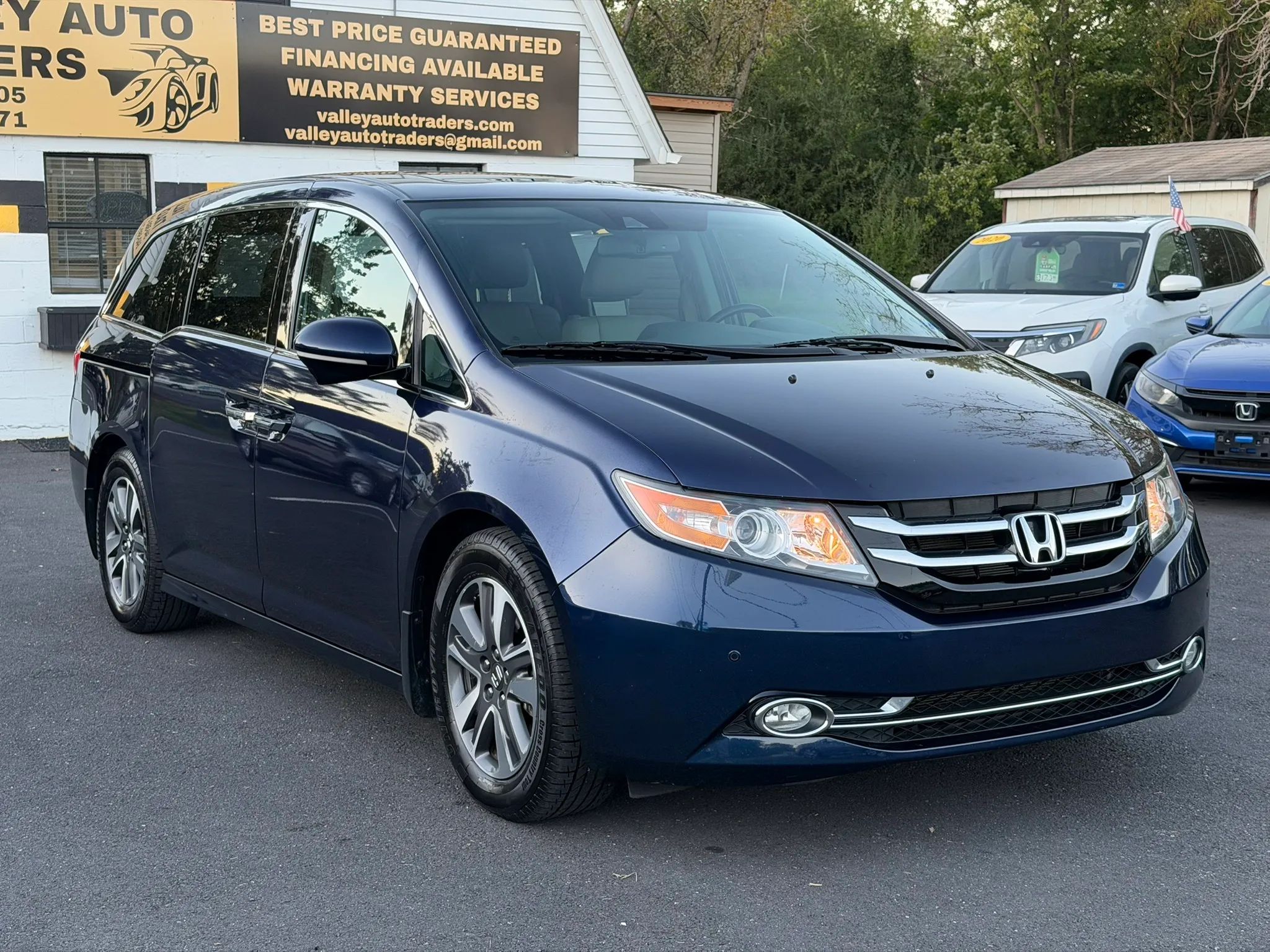 2014 Honda Odyssey Touring Minivan 4D