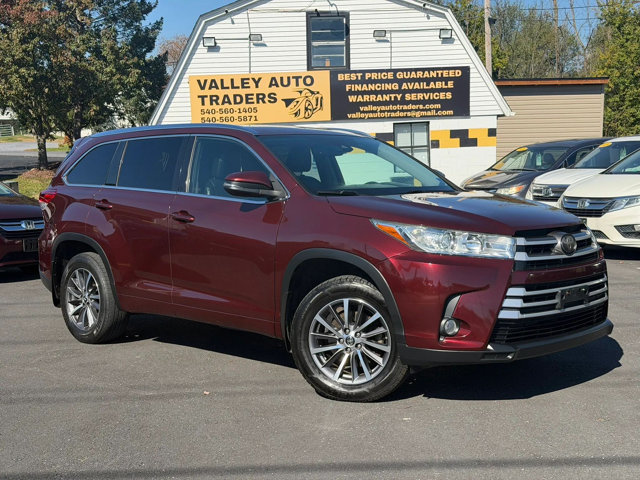 2018 Toyota Highlander XLE Sport Utility 4D